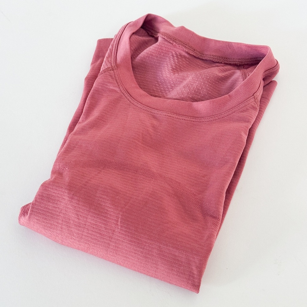 Lululemon Swiftly Tech Short-sleeve - Race Length - Cherry Tint Size 4